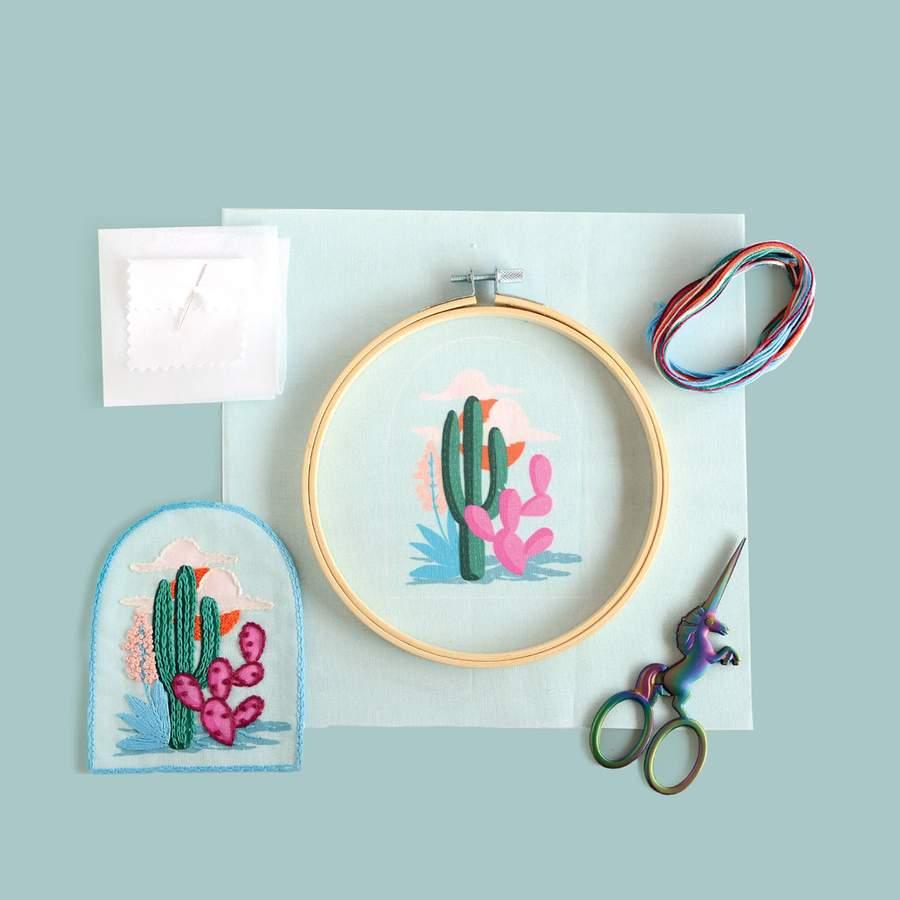 Perfect Gift Ideas to Inspire Creativity - Art & Craft Kits for Adults - Giften Market