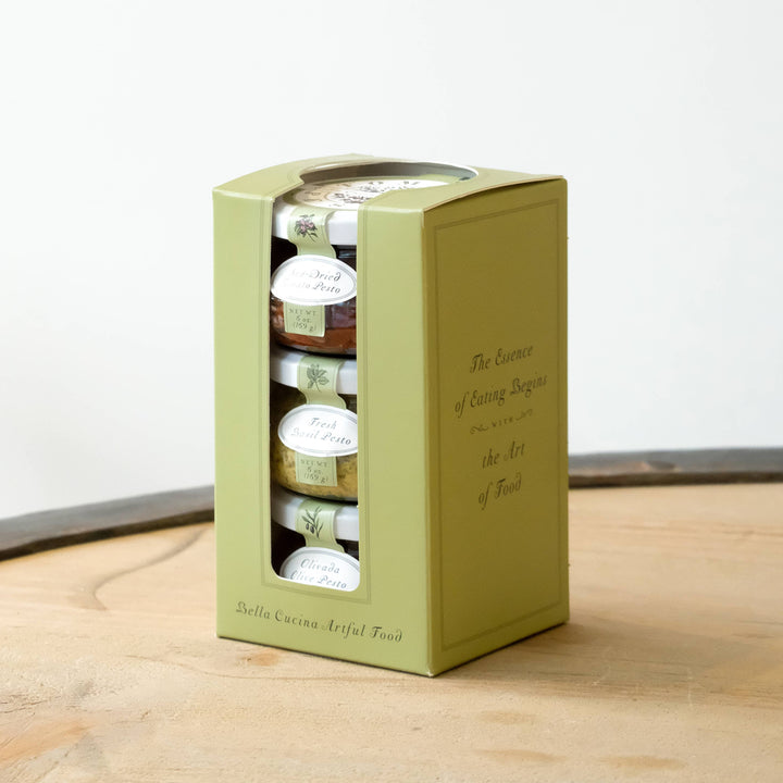 Bella Cucina pesto jars, close view of the labels