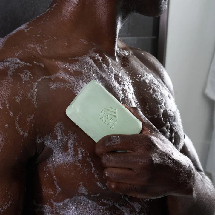 Athlete Essentials Kit Men's Post-Gym Recovery Gift Set