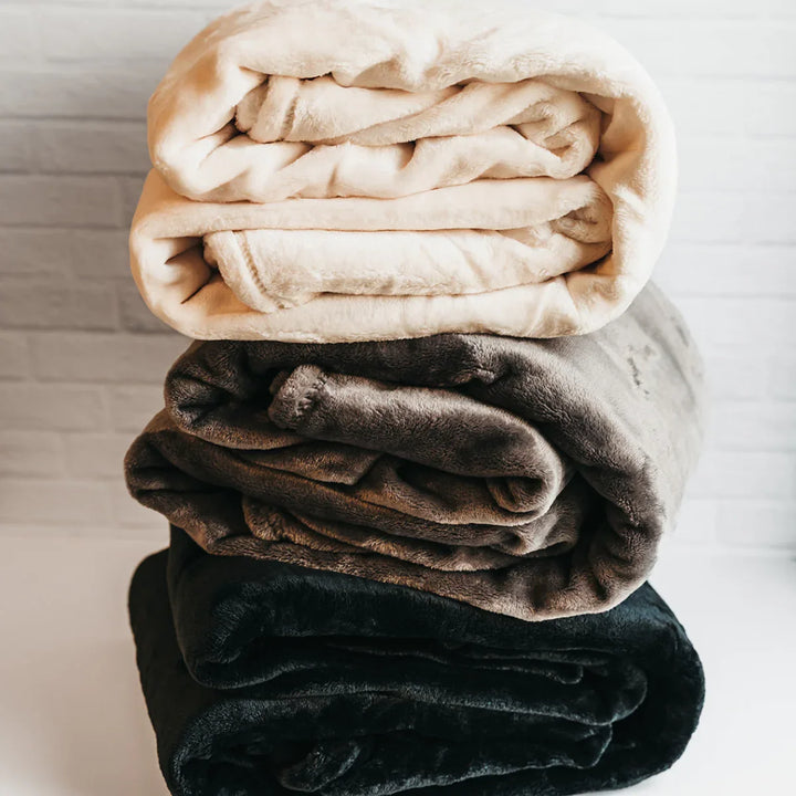 Cozy Fleece Throw Blanket