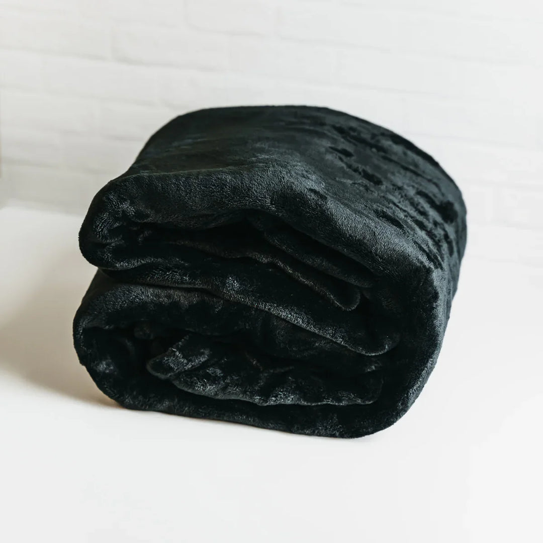 Cozy Fleece Throw Blanket