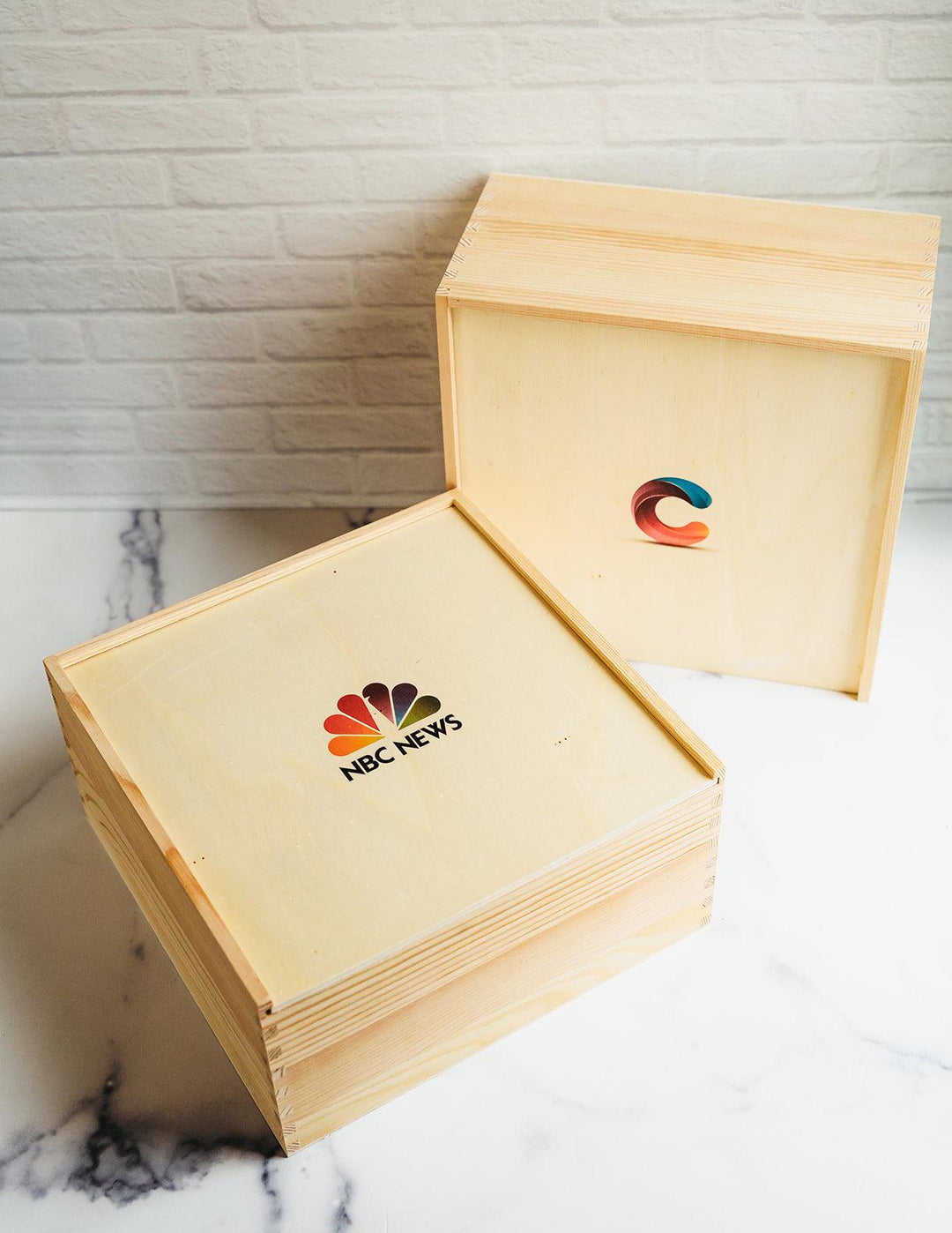 Custom Logo Wooden Gift Crate - Luxury Branded Gift Packaging - 10x10x5"