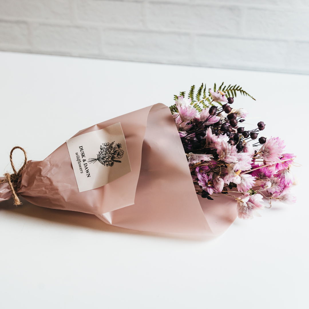 Victoria Dried Flower Mini Bouquet