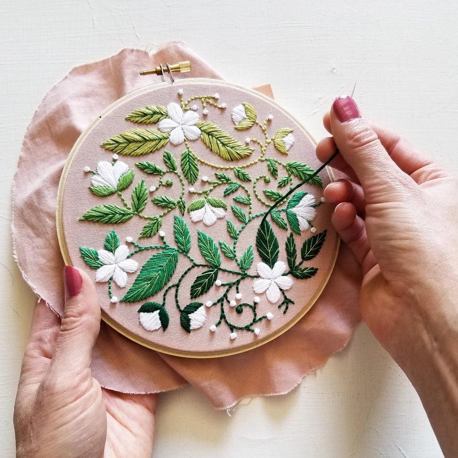 Blissful Blooms Beginner Embroidery Kit - Giften Market