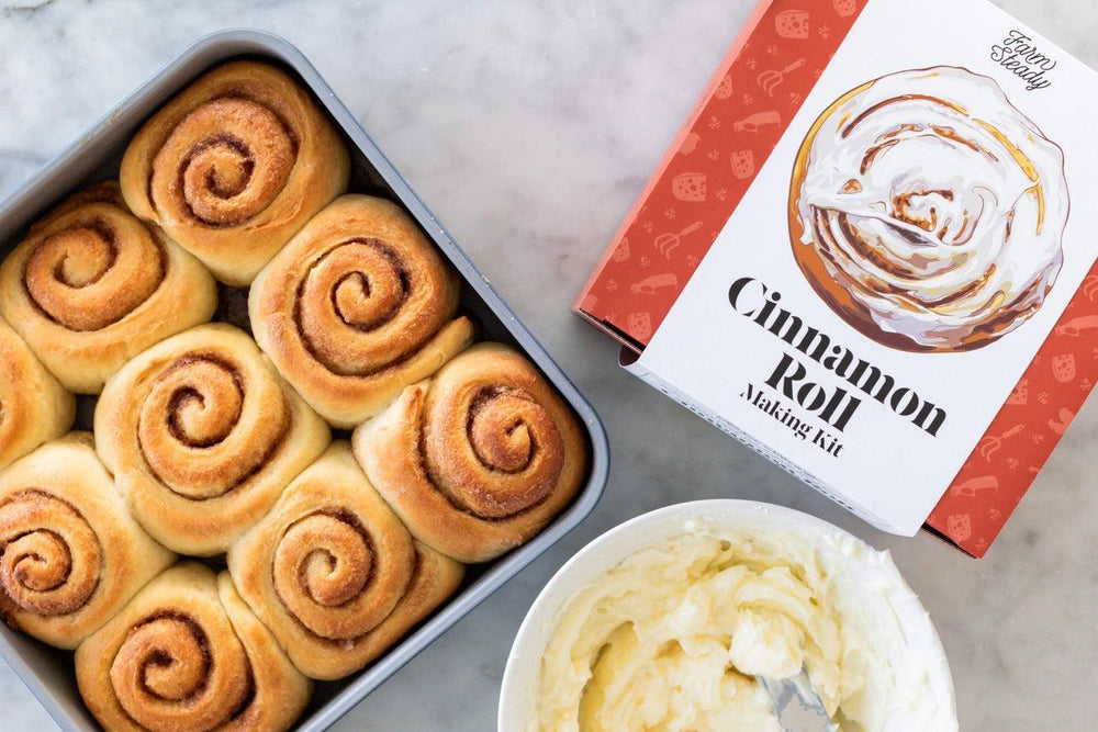 Cinnamon Roll Making Kit - Giften Market