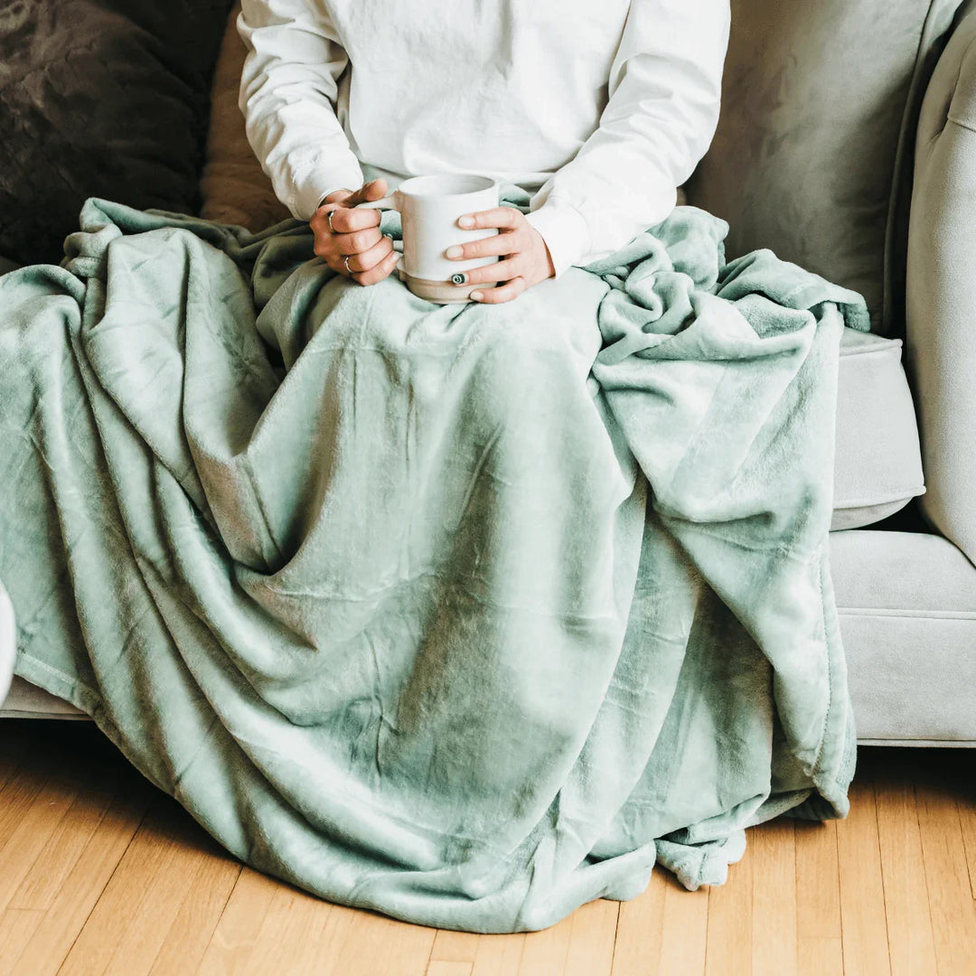 Comfort & Care Gift Box - Light Gray