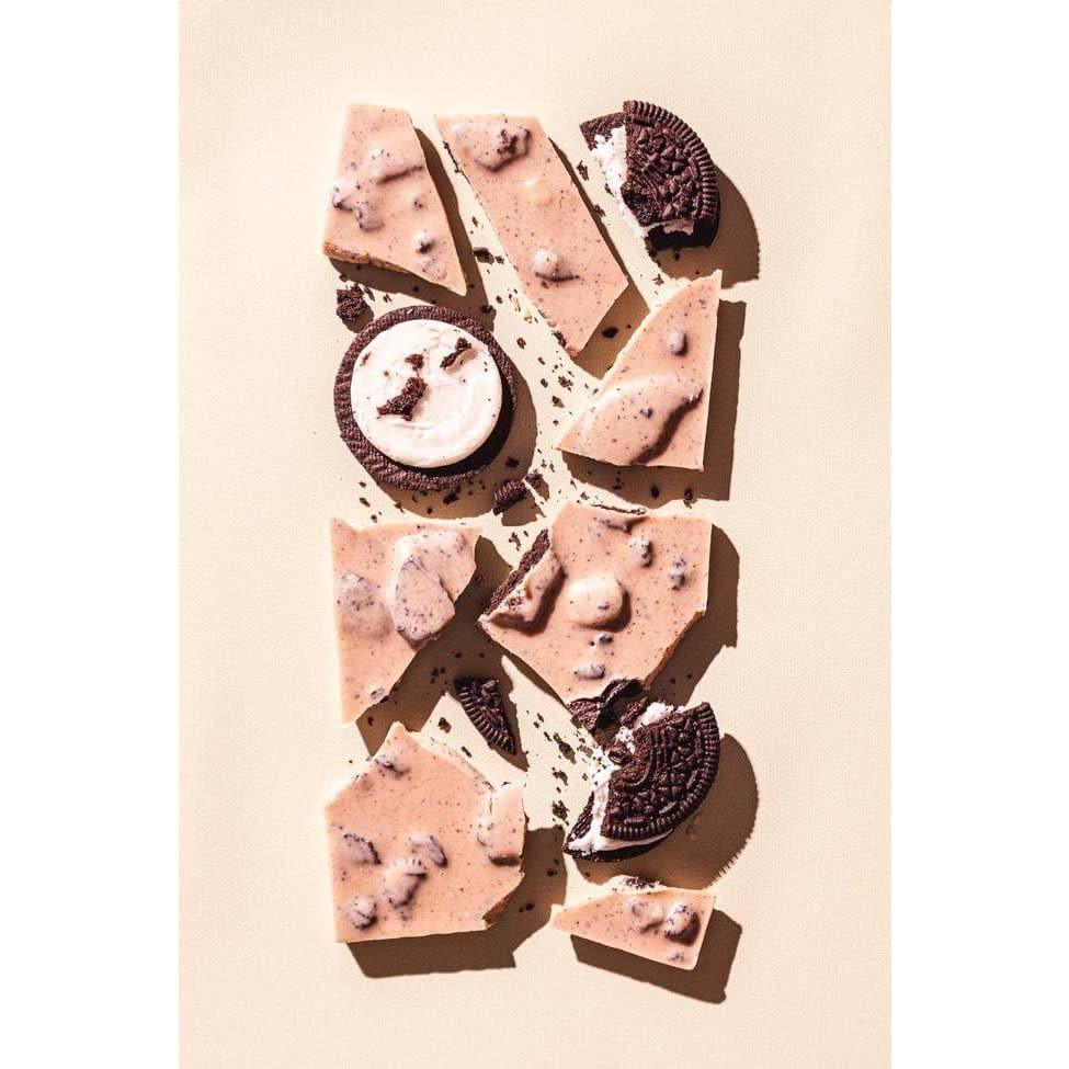 Cookies and Cream Oreo Cookie Chocolate Bar - Giften Market