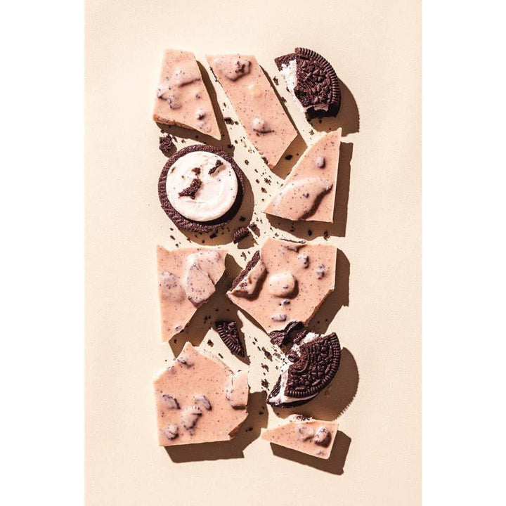 Cookies and Cream Oreo Cookie Chocolate Bar - Giften Market