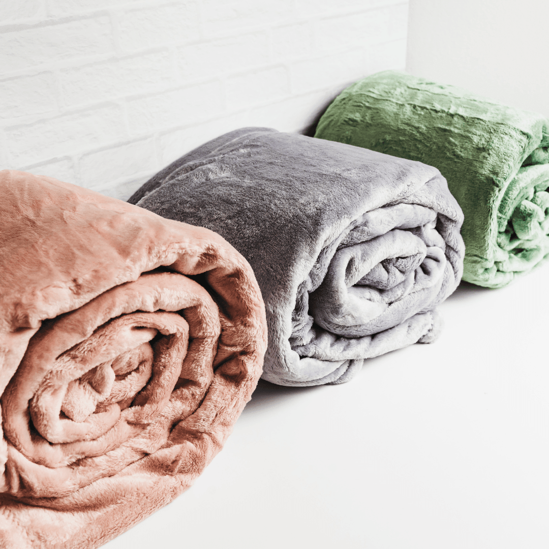 Cozy Fleece Throw Blanket - Giften Market