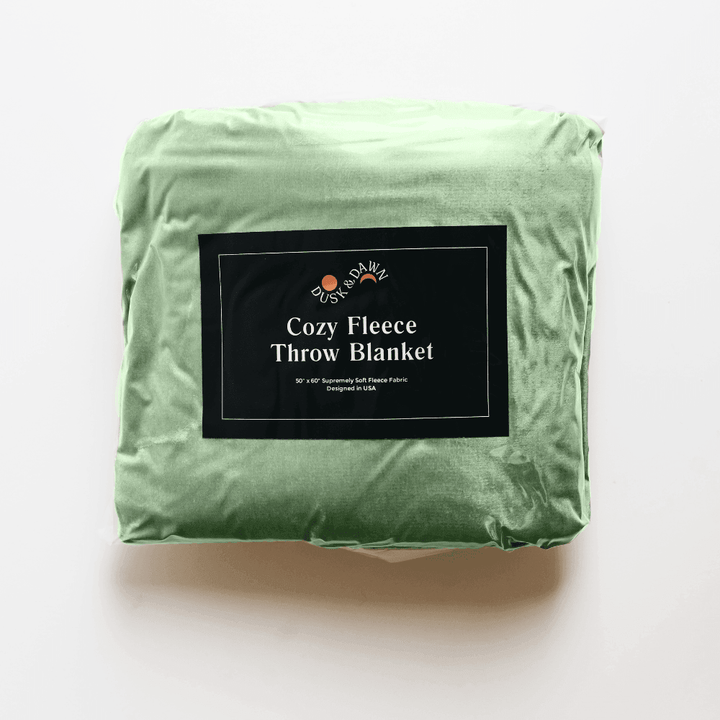 Cozy Fleece Throw Blanket - Giften Market