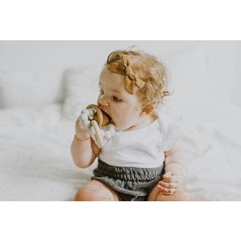 Hayes Silicone + Wood Teether Ring - Howlite - Giften Market