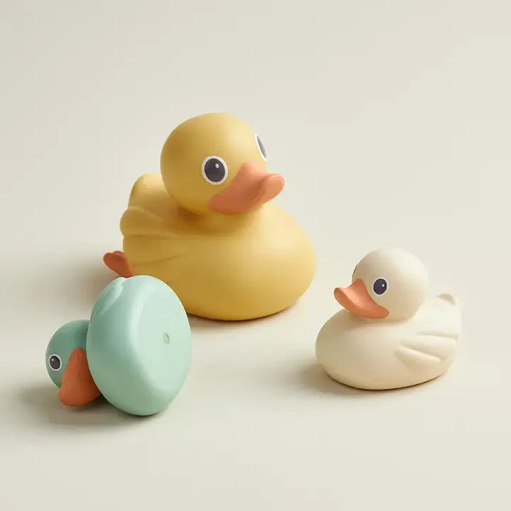 Itzy Ducky Family™ - Bath + Water Table Toys - Giften Market