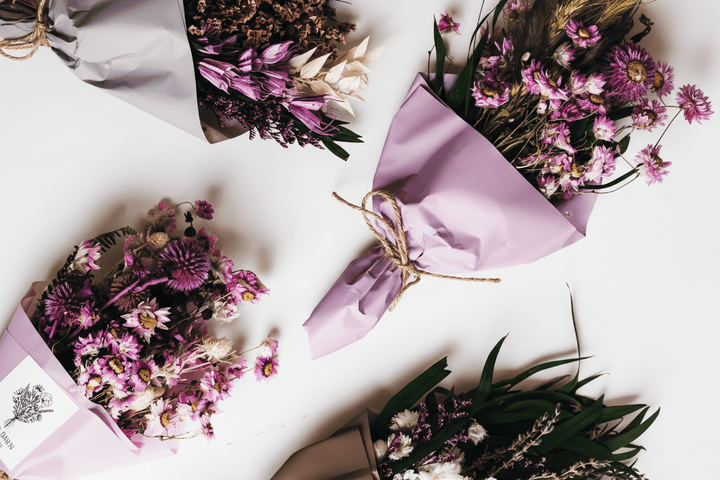 Juliette Dried Flower Mini Bouquet - Giften Market