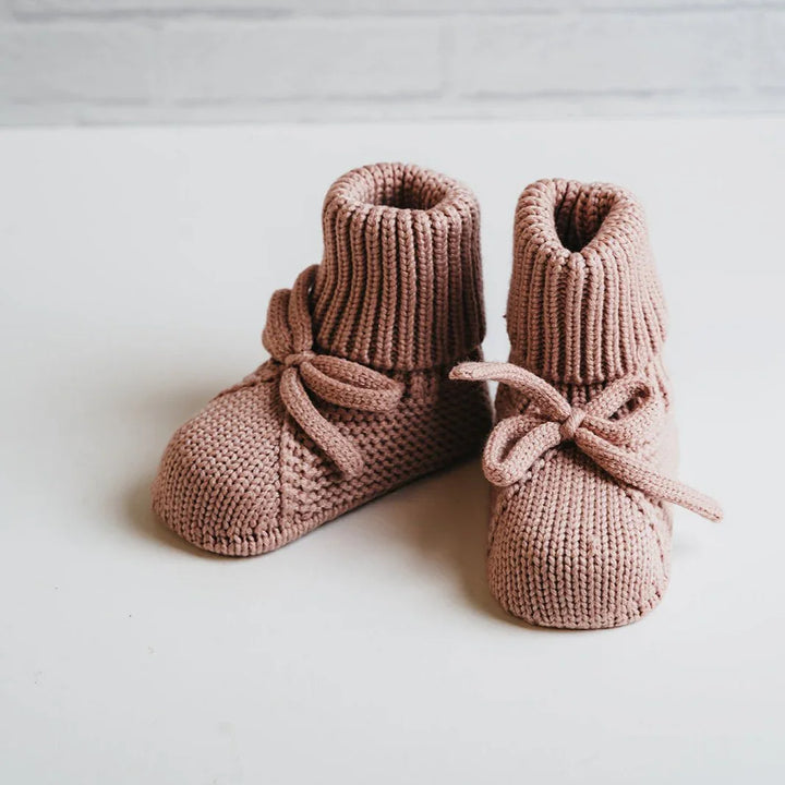Knit Baby Booties - Newborn Gift - Giften Market