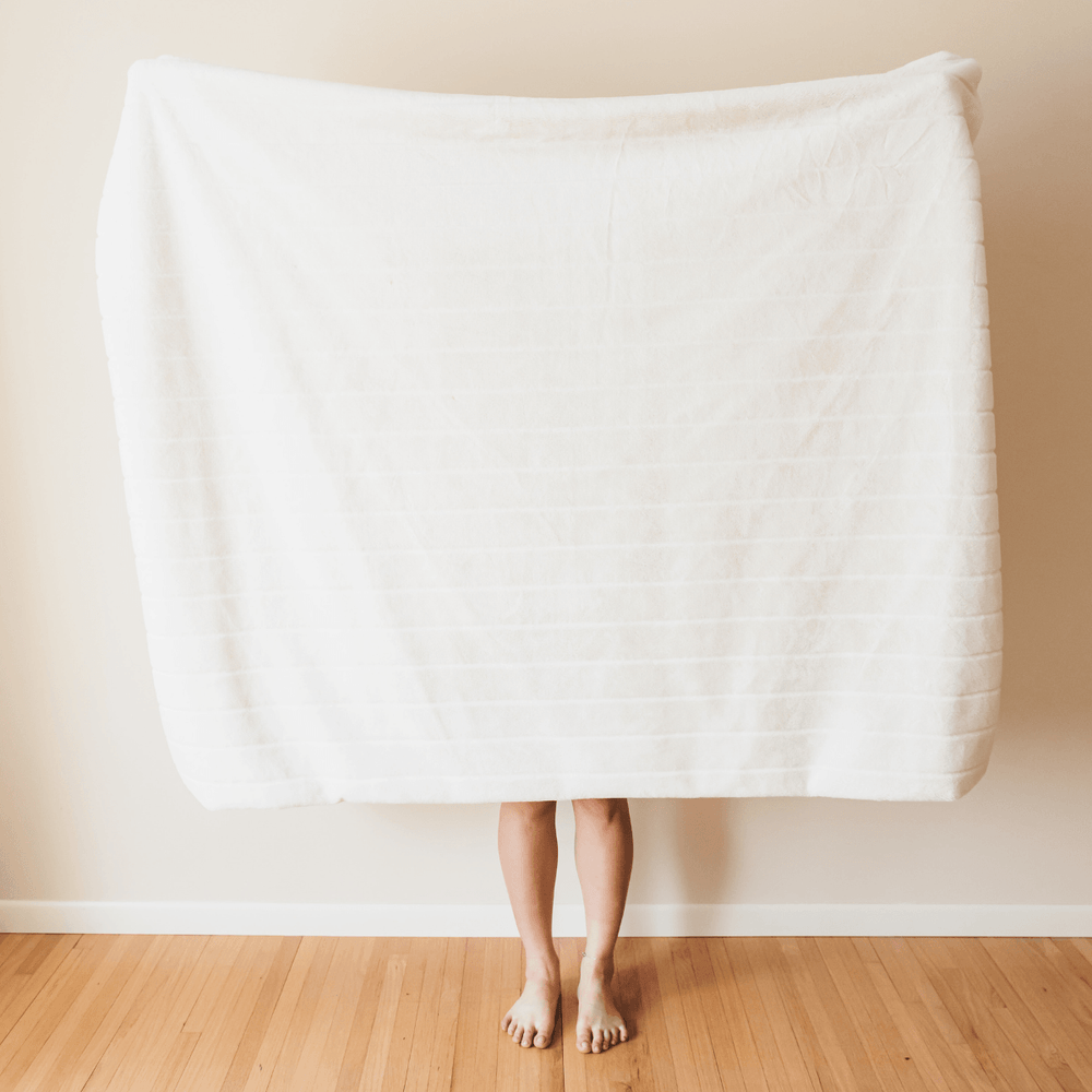 Luxe Faux Fur Throw Blanket - Giften Market