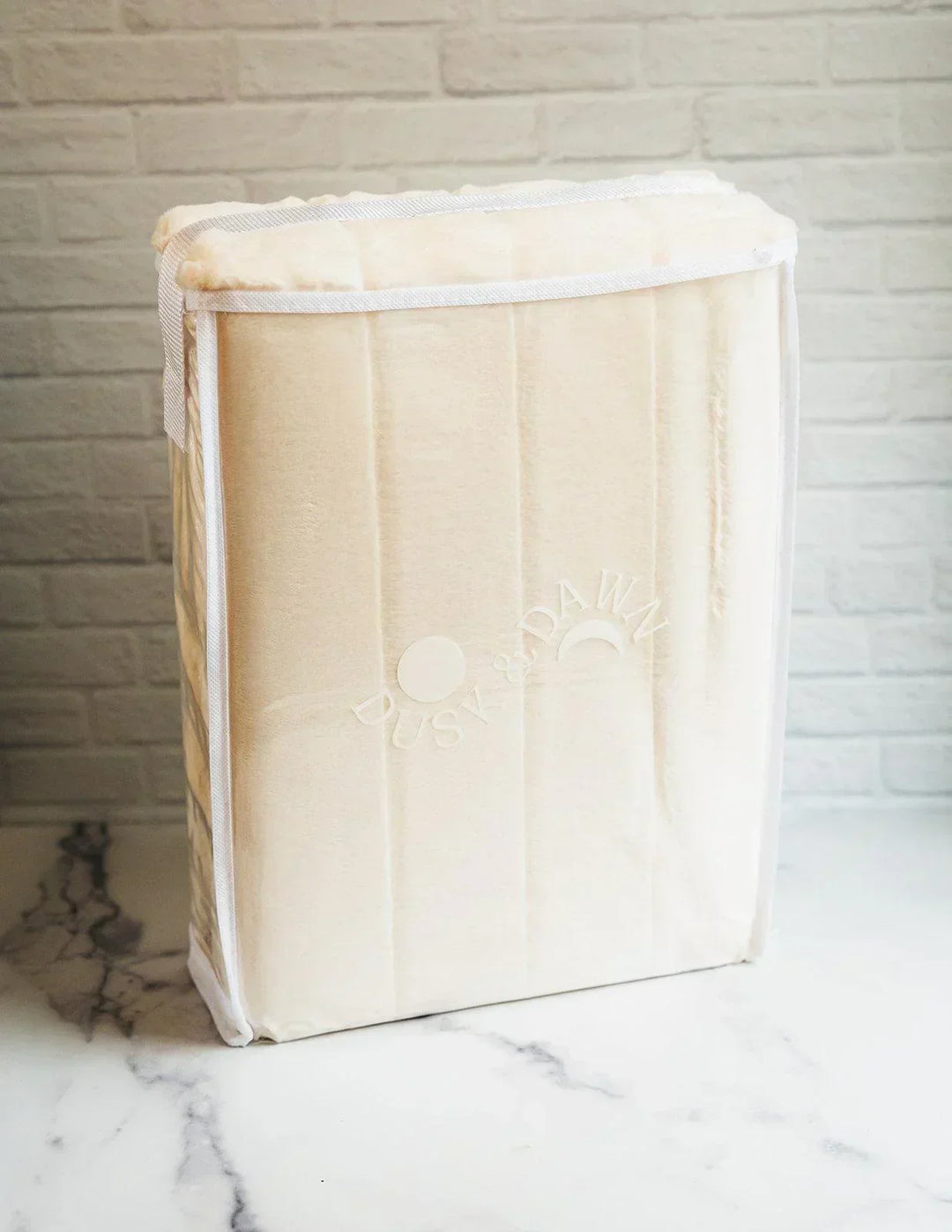 Luxe Faux Fur Throw Blanket - Giften Market