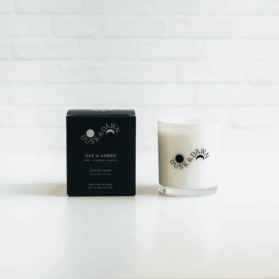 Oak & Amber Deluxe Soy Candle - Giften Market