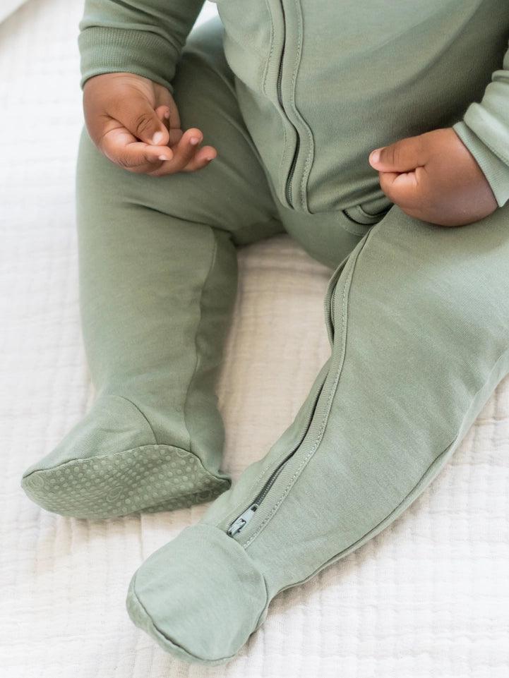 Organic Baby Peyton Zipper Sleeper - Thyme - Giften Market