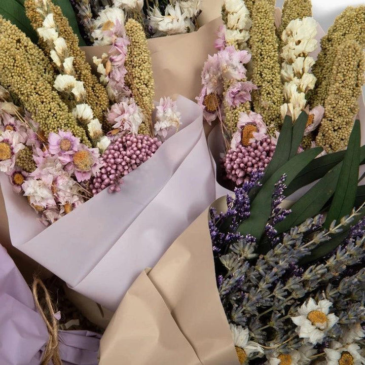 Savannah Dried Flower Mini Bouquet - Giften Market