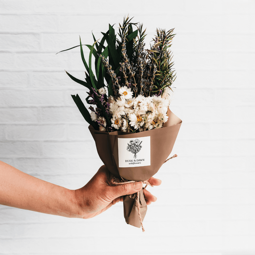 Savannah Dried Flower Mini Bouquet - Giften Market