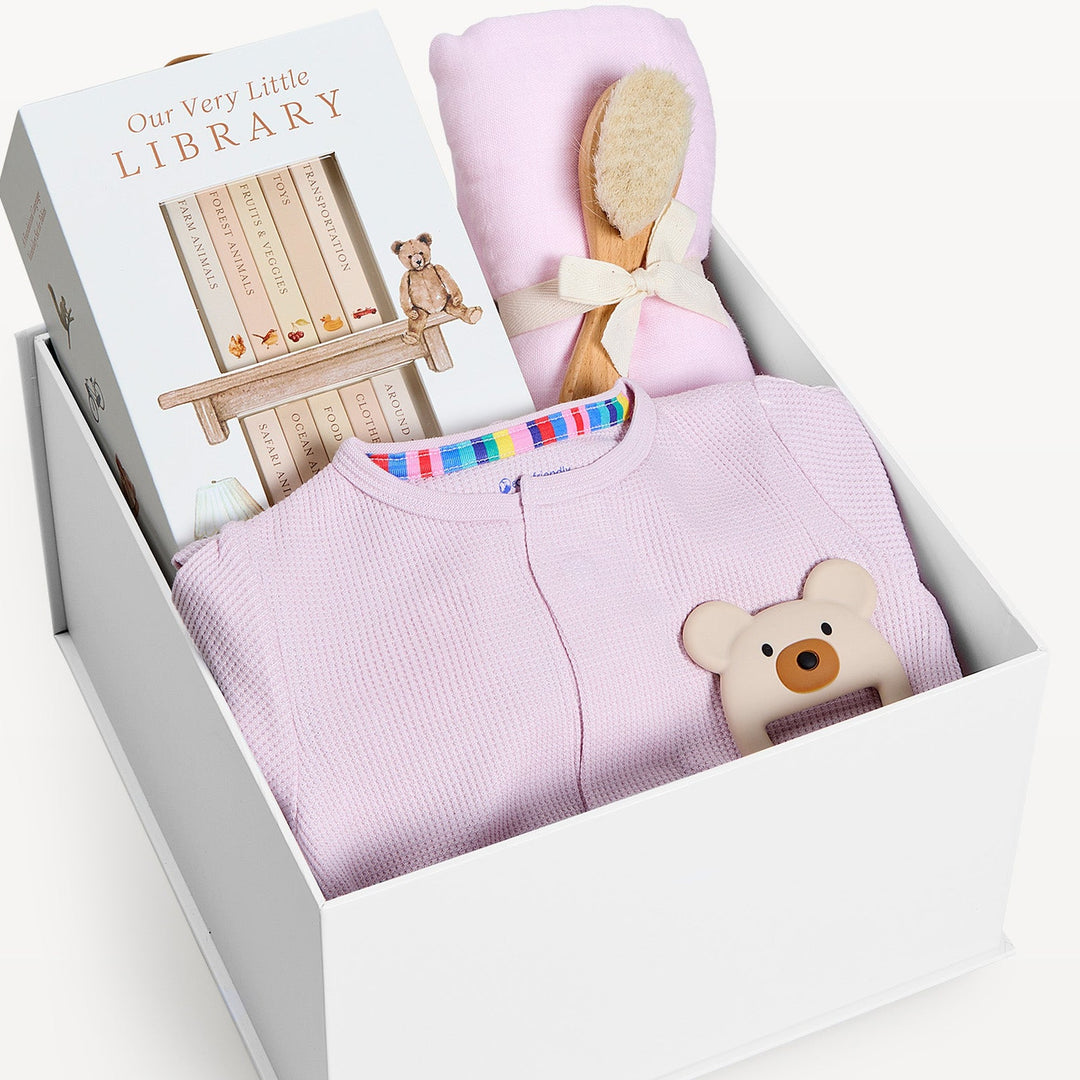 Sweet Beginnings Baby Gift Box Lilac Snow, close-up of the open gift box. Giften Market.