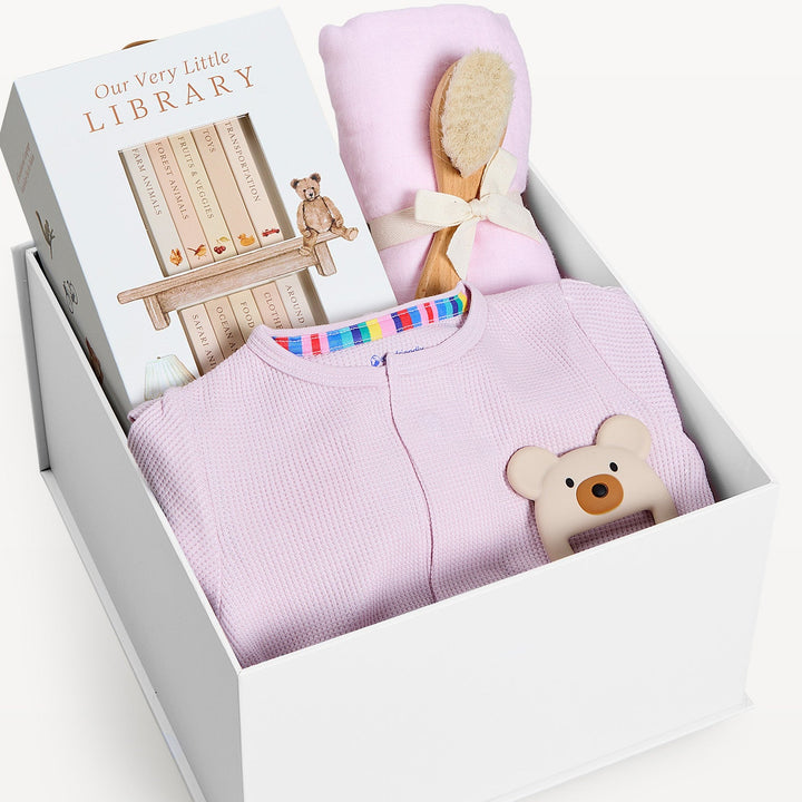 Sweet Beginnings Baby Gift Box Lilac Snow, close-up of the open gift box. Giften Market.
