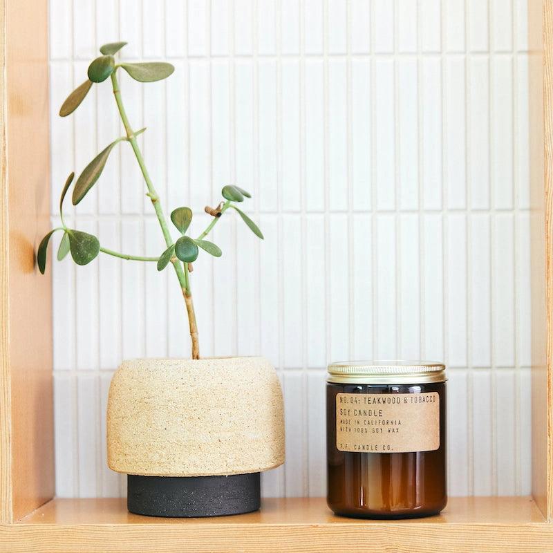 Teakwood & Tobacco Soy Candle - Giften Market
