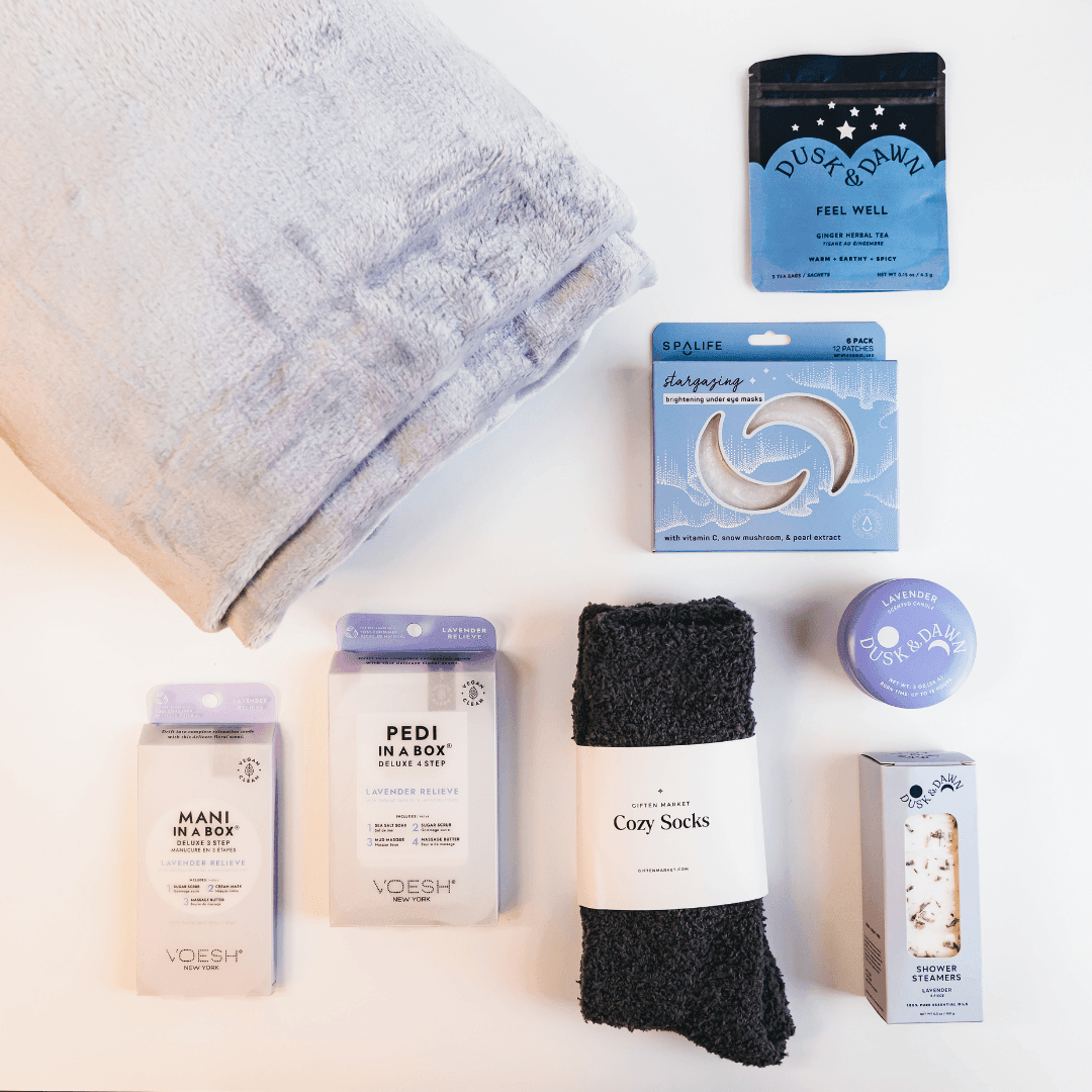 Virtual Hug Deluxe Gift Box - Giften Market