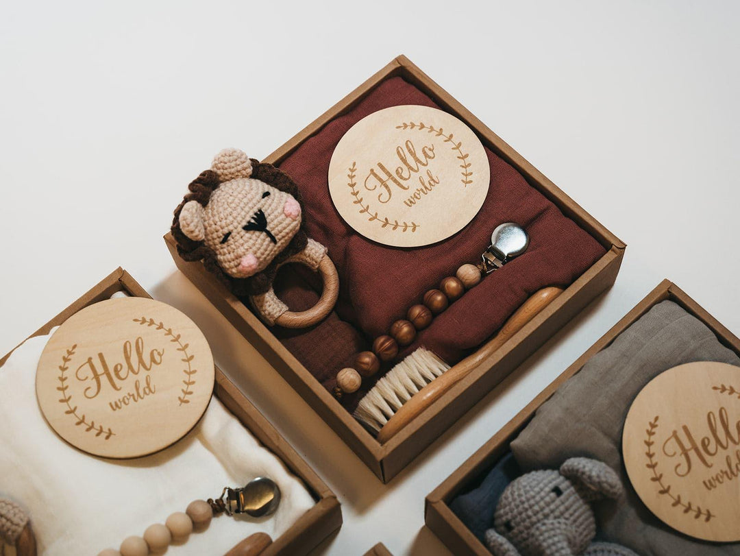 Welcome Baby Gift Set - Maroon - Giften Market