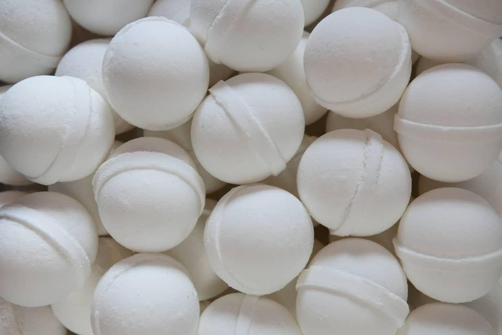Coconut Milk Bath Bomb - Giften Market 
